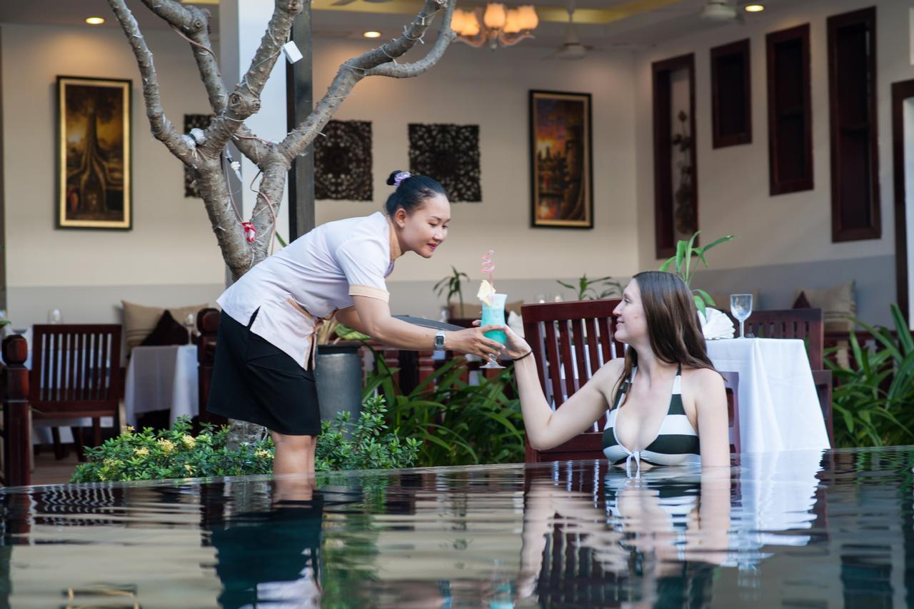 เดอะ มูน เรสซิเดนซ์ แอนด์ สปา Hotel เสียมราฐ ภายนอก รูปภาพ